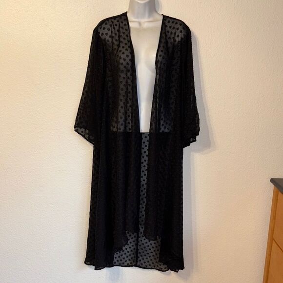 Torrid Heart Clip Dot Chiffon Kimono 1X - Picture 1 of 6